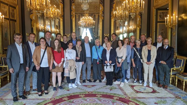 Gruppenbild Kulturpolitischer Austausch in Paris